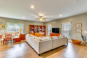 Pet-Friendly Pensacola Home about 2 Mi to Bruce Beach!